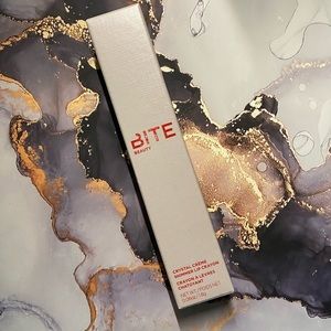 NIB BITE Beauty Crystal Crème Shimmer Lip Crayon in Rose Glacé